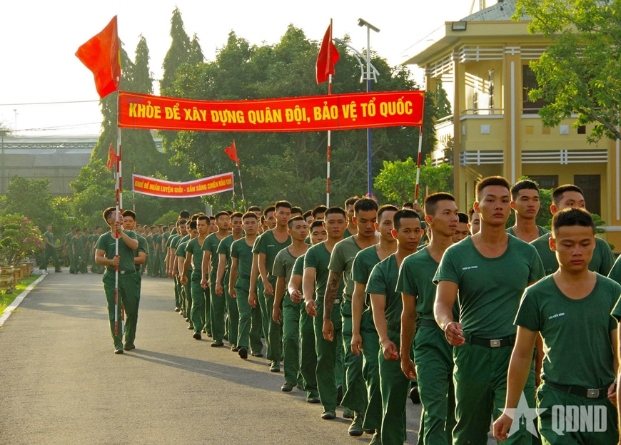 Quân đoàn 34 phát động tham gia hoạt động đi bộ toàn quốc “Cùng Việt Nam tiến bước”